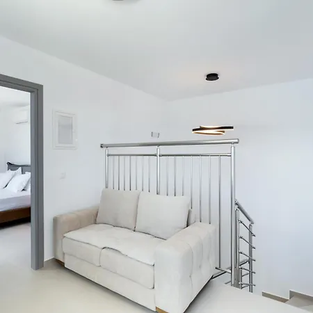 Azzura Villa *